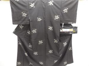 未使用品　花丸文様織出し本場泥大島紬着物（9マルキ）